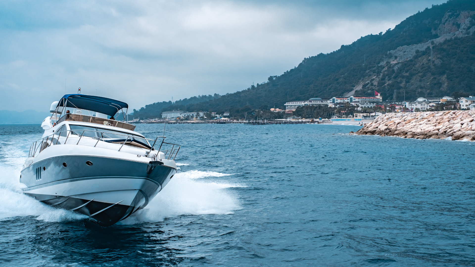 Cruiser Yacht Ownership Costs